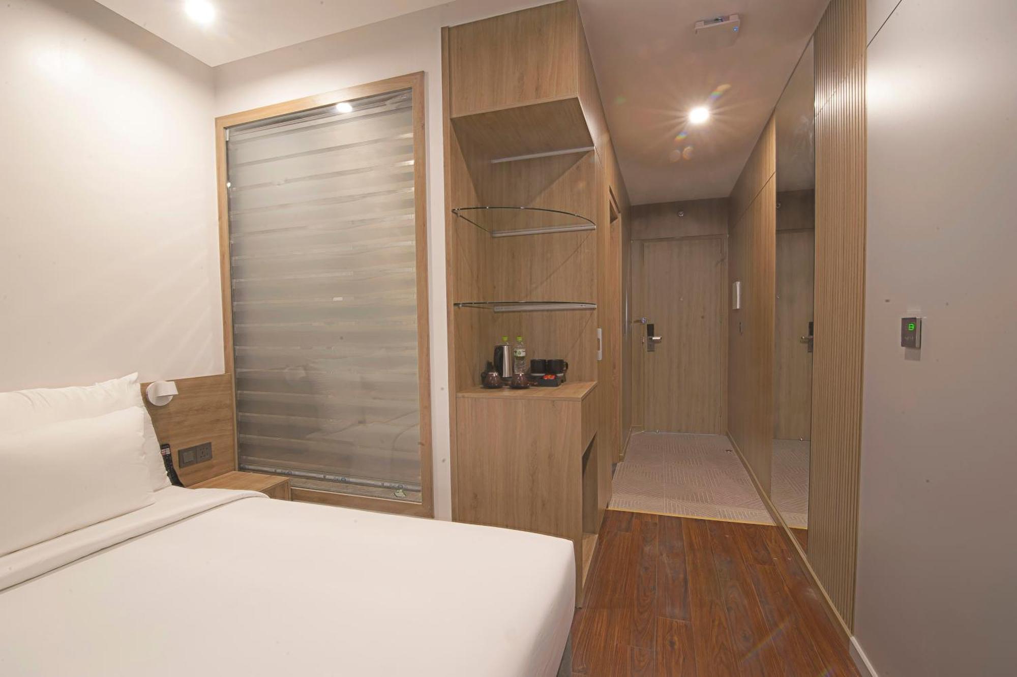 Elite Homestay Ha Long Exteriör bild
