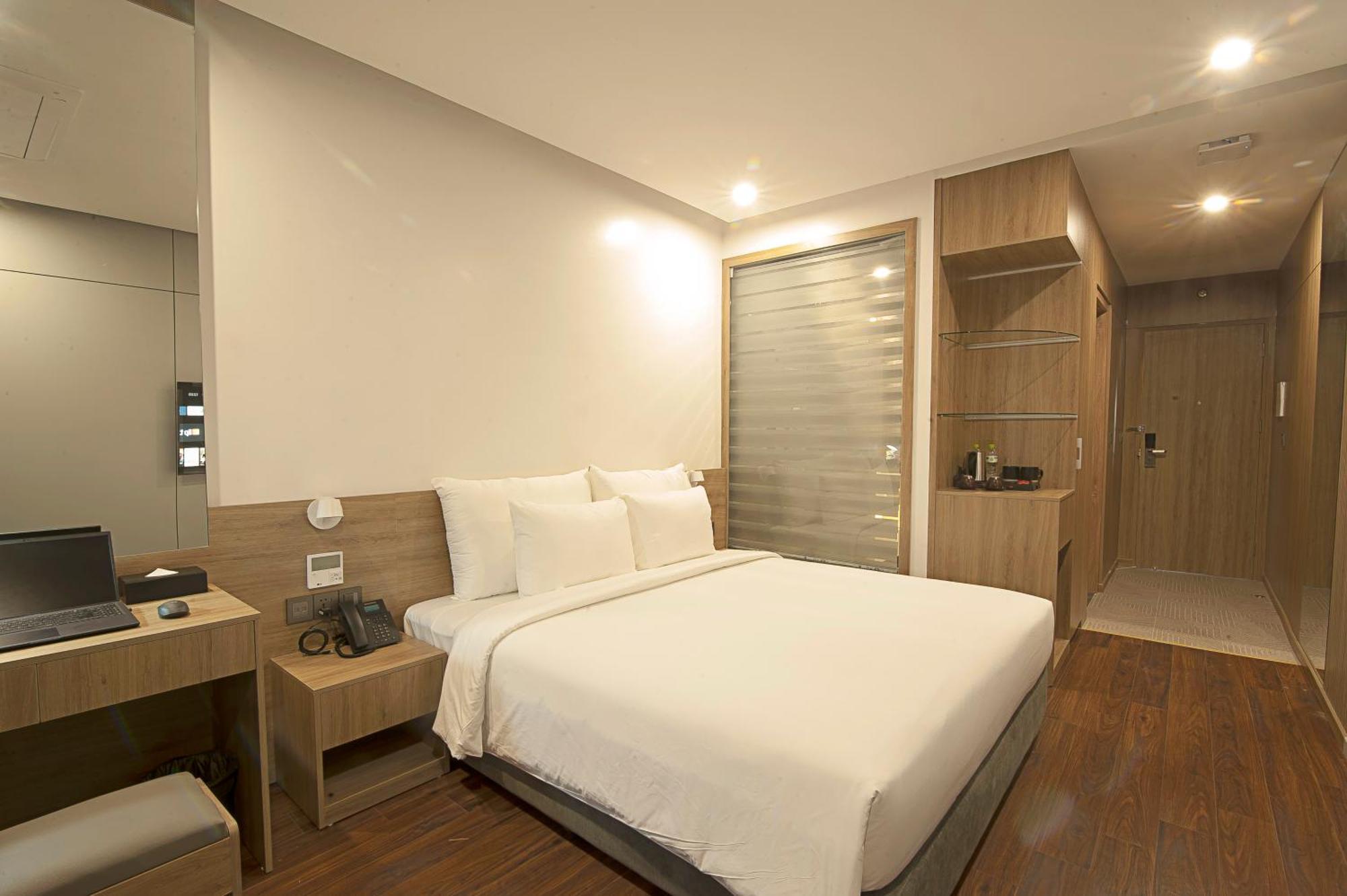 Elite Homestay Ha Long Exteriör bild